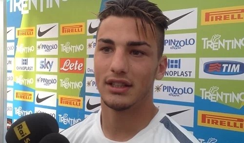  萨勒尼塔纳签下自由身老将，经验注入后防线